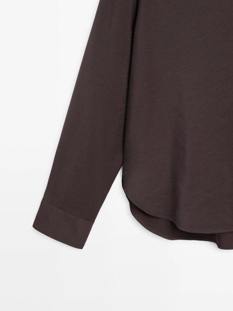 Рубашка с пуговицами и стойкой