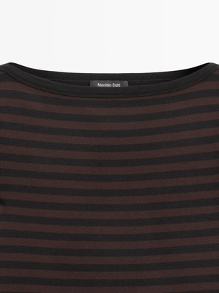 Футболка с короткими рукавами и лодочным вырезом в полоску- Заказать в России