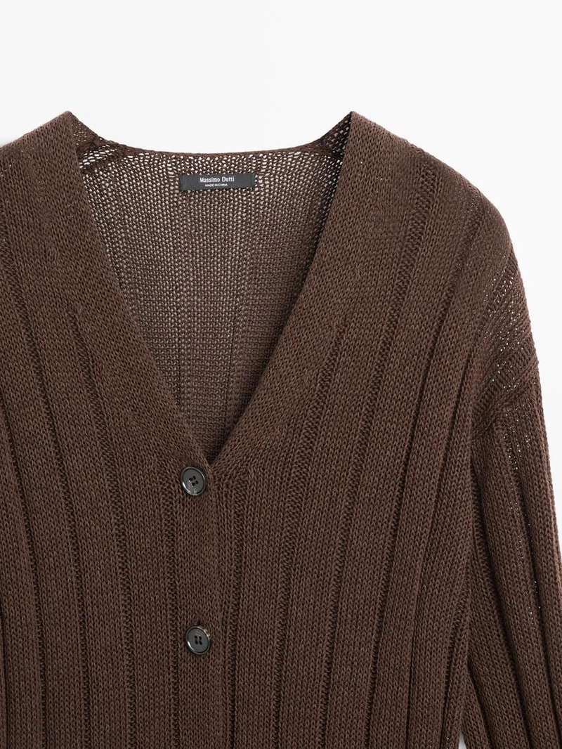 Кофточка-кардиган с деталями на талии