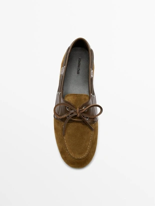 Туфли на палубу из контрастной кожи- Заказать в России