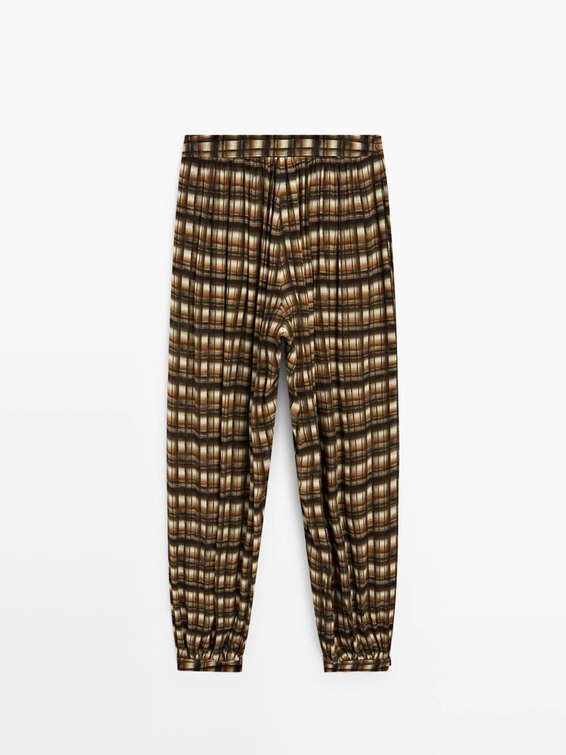 Брюки-сароуэл с широкими штанинами