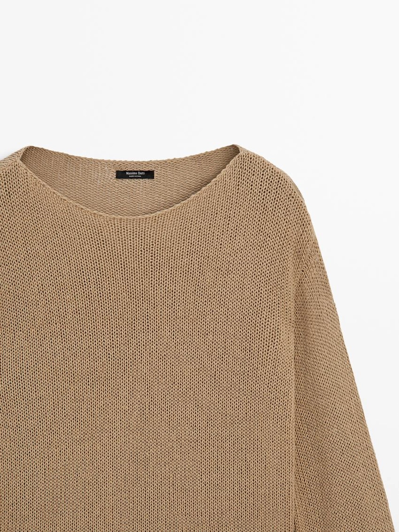 Свитер с вырезом из смесового хлопка