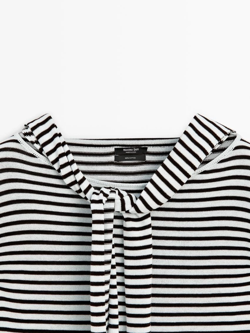 Джемпер из хлопкового трикотажа в полоску с деталями на рукавах