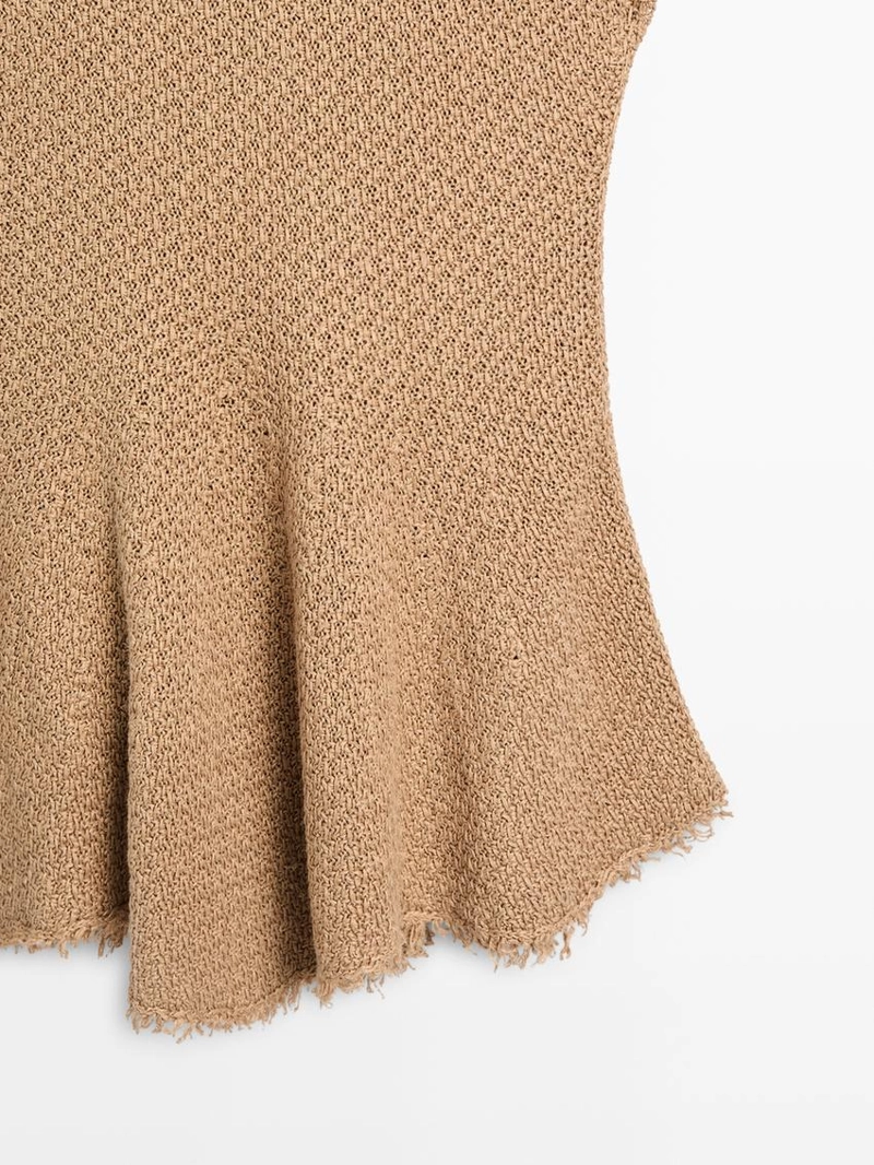 Топ из 100% льна с декоративной отделкой