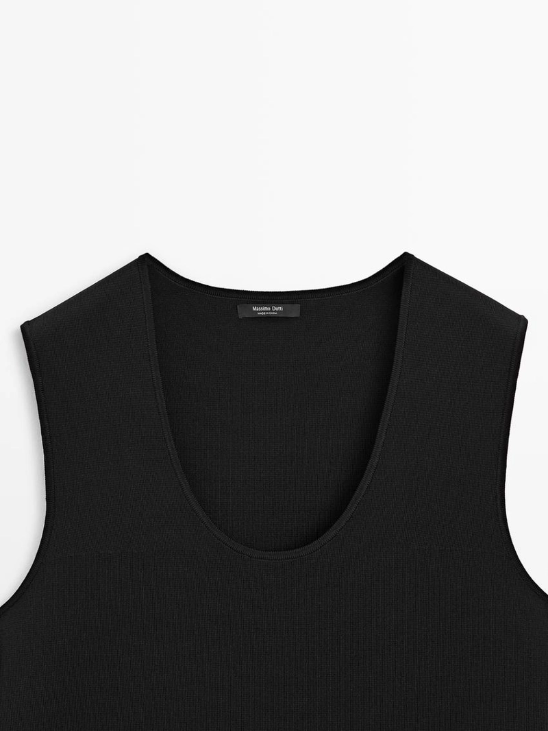 Платье мини из плотно вплетенного кружева