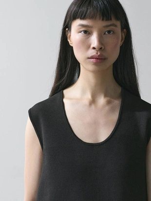 Платье мини из плотно вплетенного кружева- Заказать в России