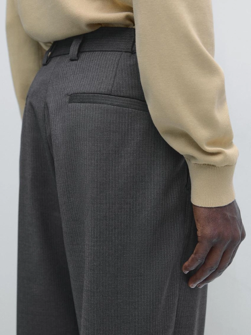 Брюки с защипами из шерстяной смеси