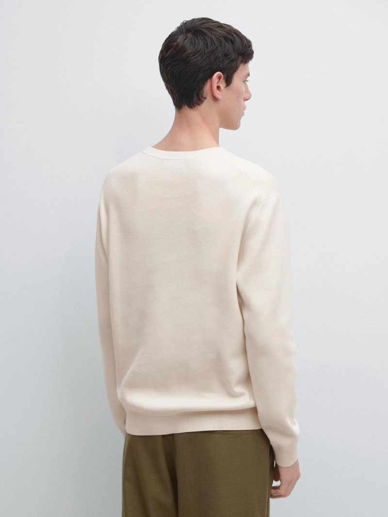 Свитер из хлопкового трикотажа с круглым вырезом