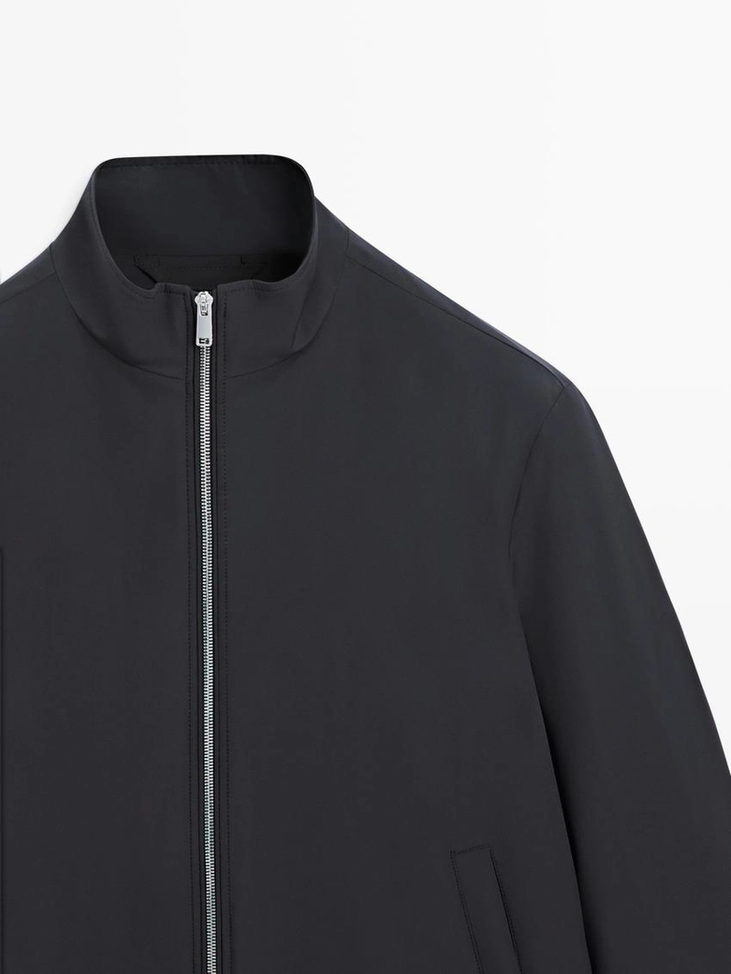 Куртка из технической двунаправленной ткани