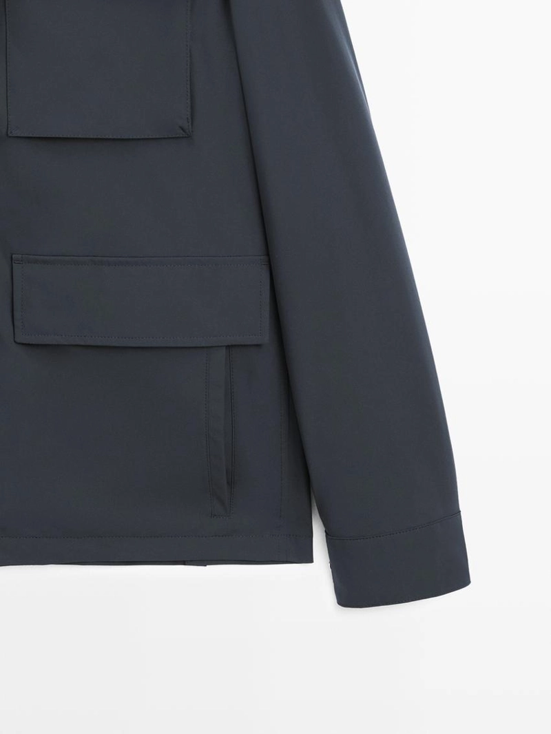 Куртка из эластичной ткани