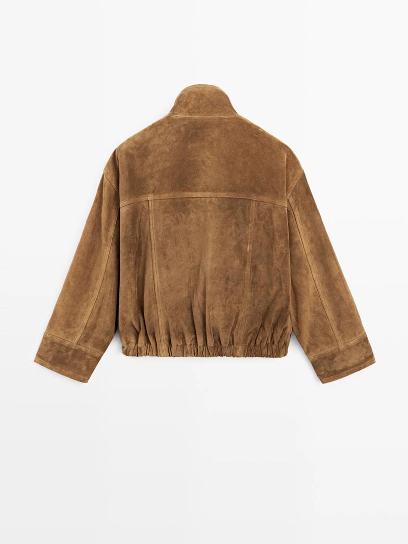 Короткая куртка из замши