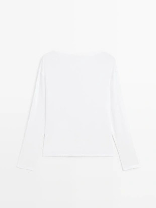 Футболка с лодочным вырезом из 100% хлопка- Заказать в России