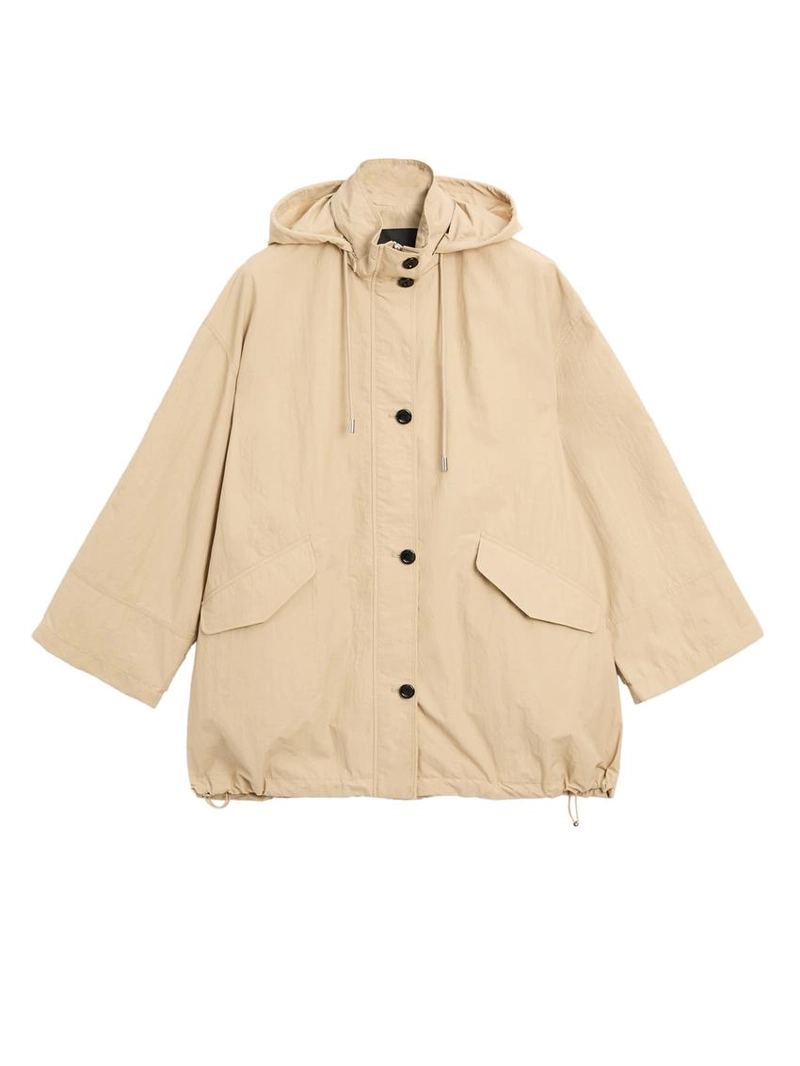 Утепленный парка с деталями капюшона