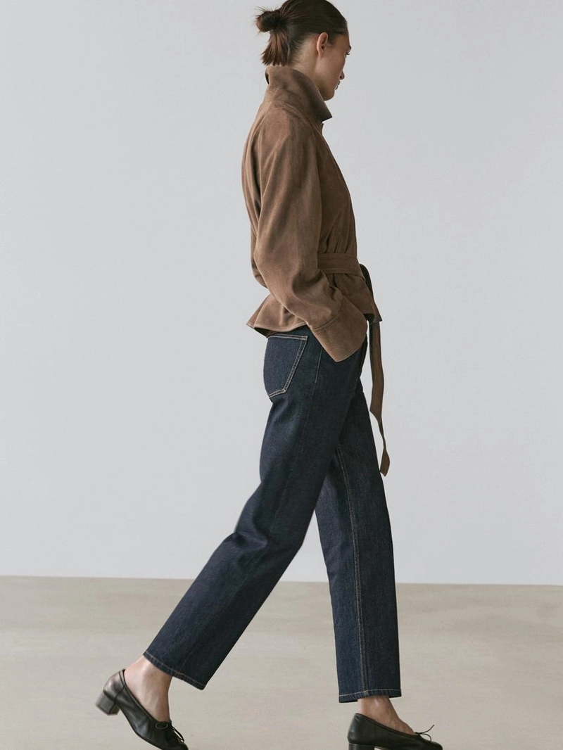 Замшевая кожаная куртка с поясом