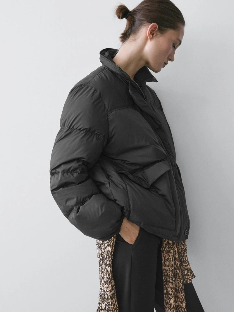 Пуховая бомбер-куртка