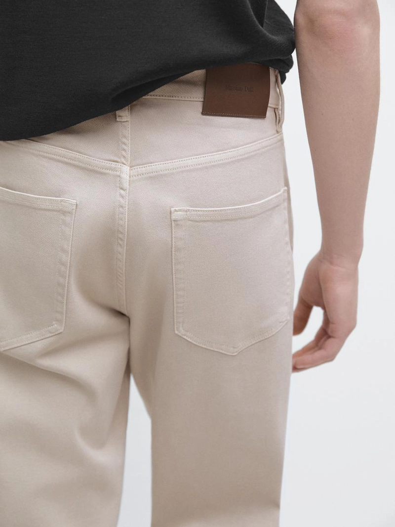 Джинсы с зауженным кроем