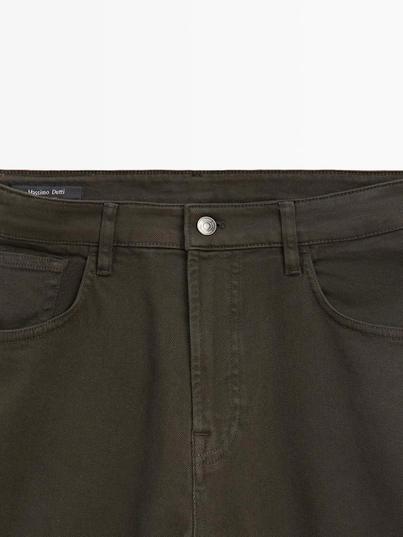 Джинсы с зауженным кроем