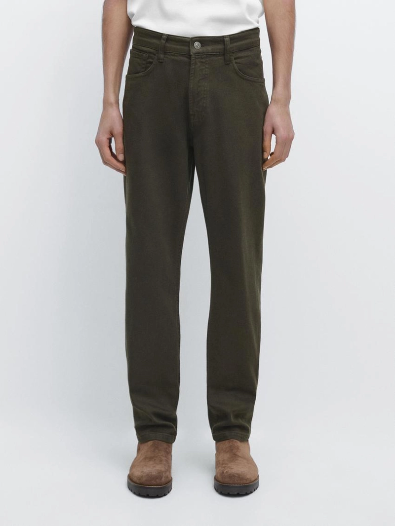 Джинсы с зауженным кроем