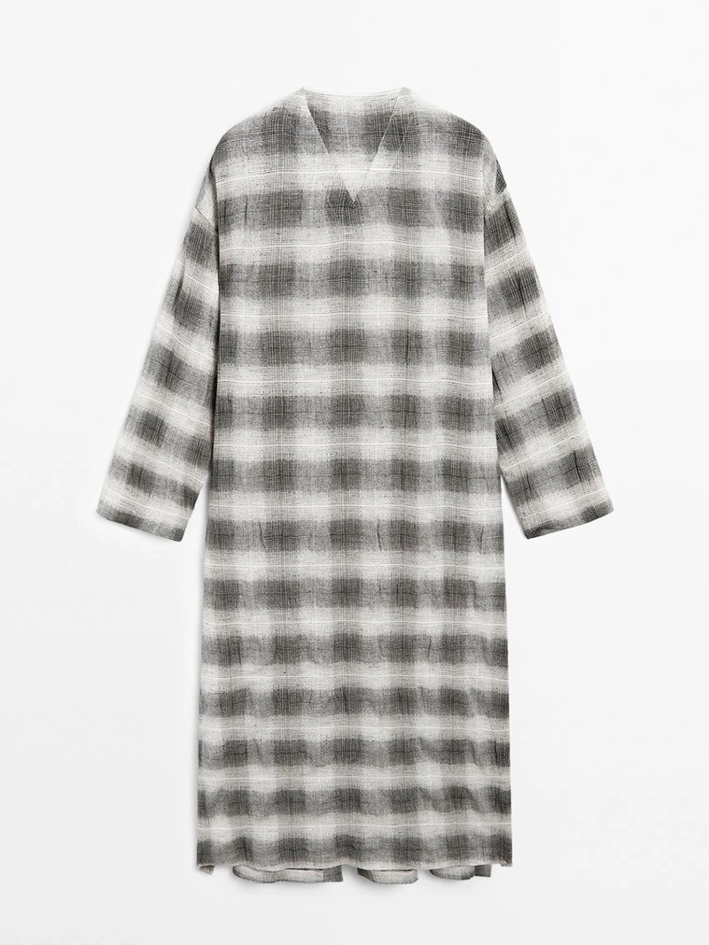 Платье-туника в клетку