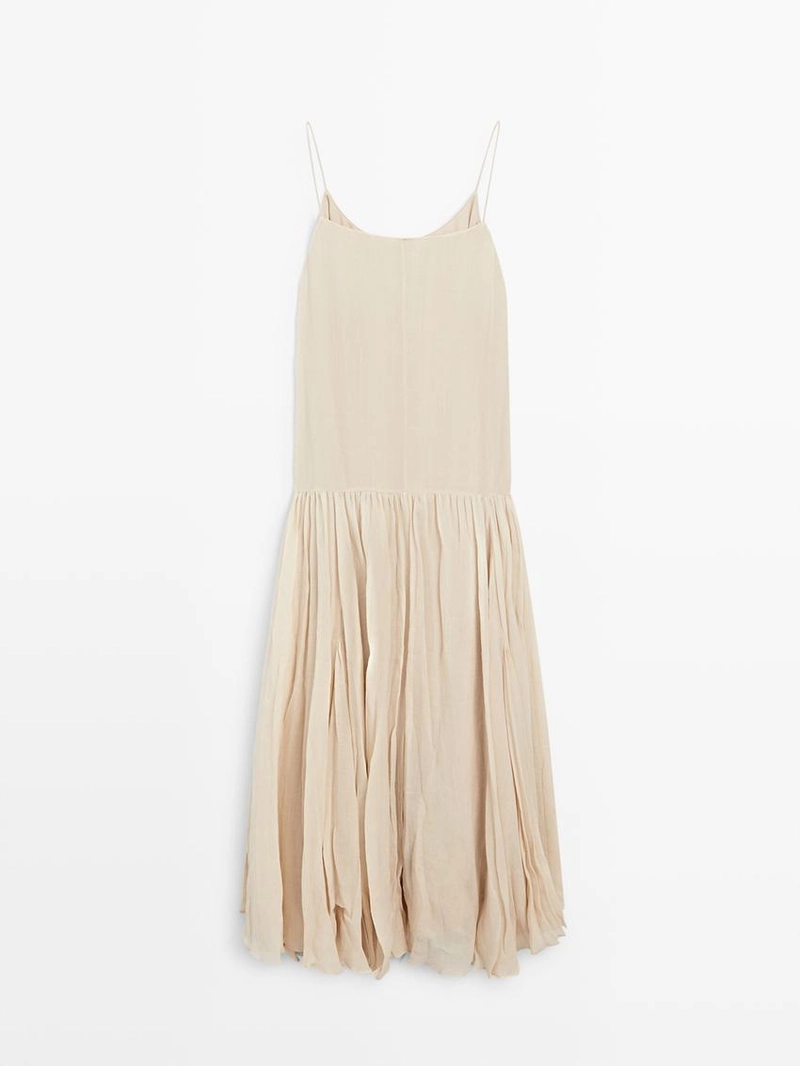 Платье миди с плиссированными деталями