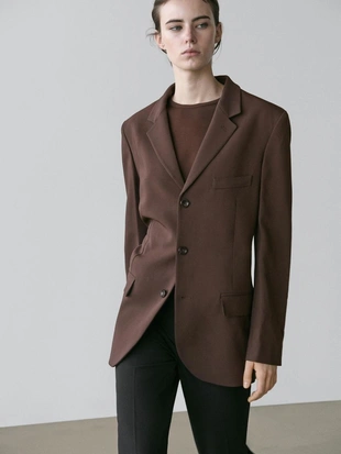 Блейзер из креповой ткани- Заказать в России