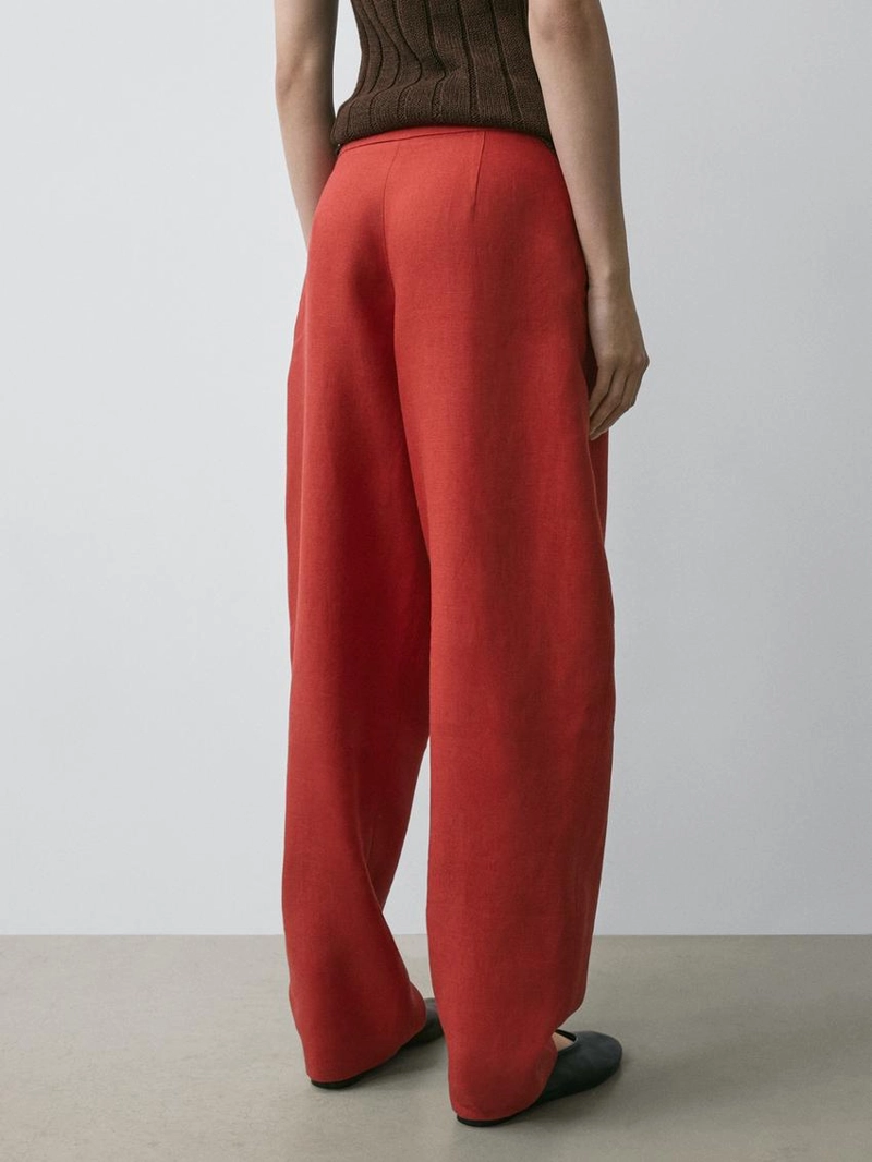 Объемные льняные брюки