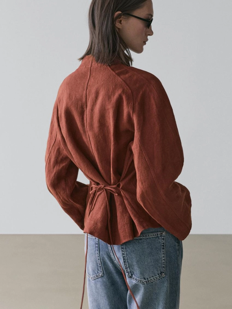 Халат из 100% льна с поясом и пуговицами