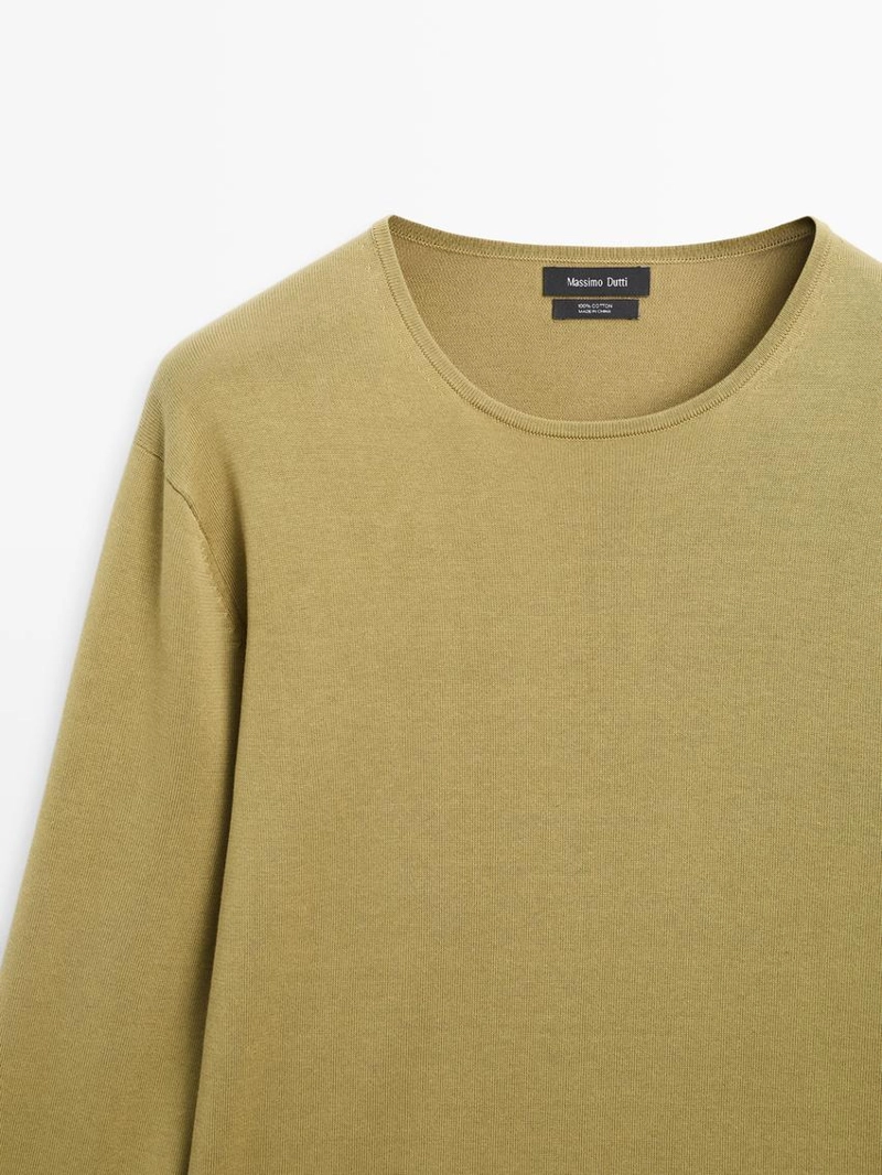 Свитер из хлопкового трикотажа с круглым вырезом