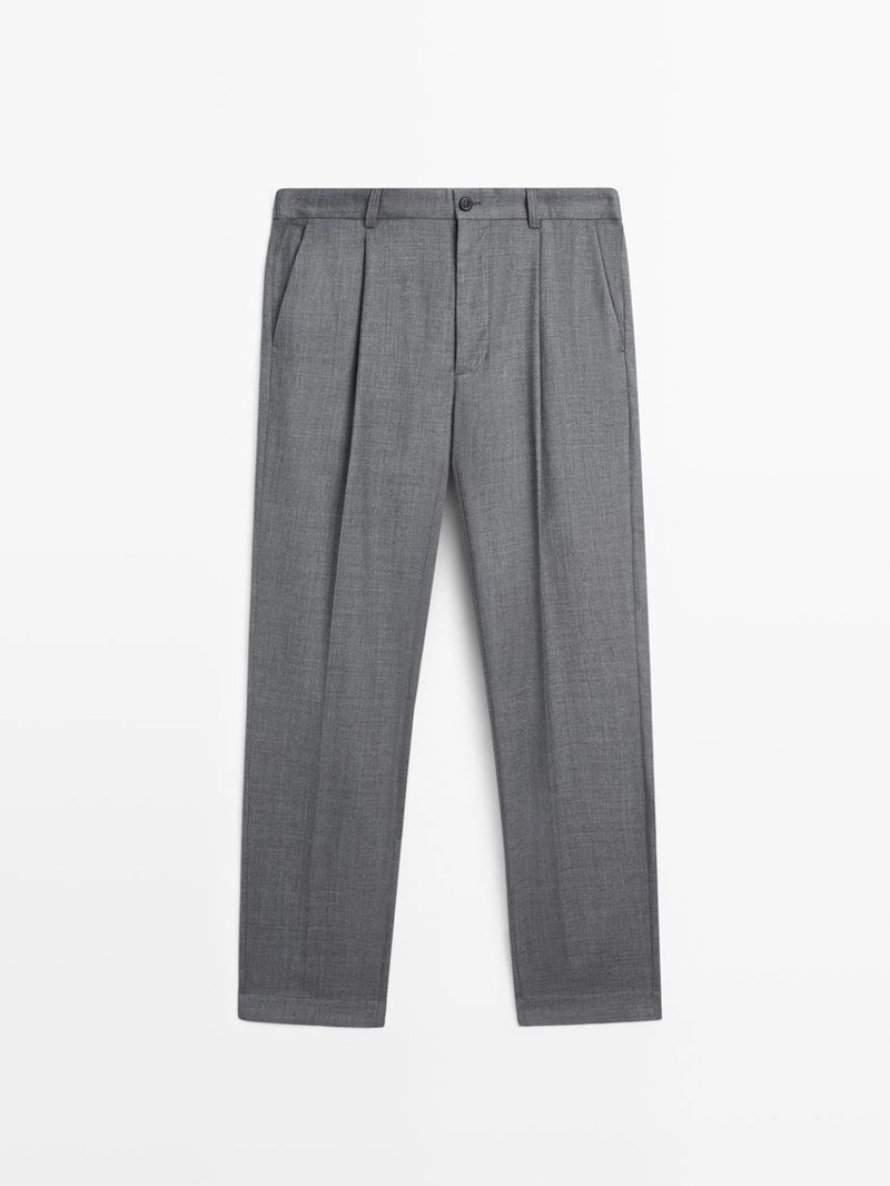 Брюки из шерсти свободного кроя с деталями вытачек