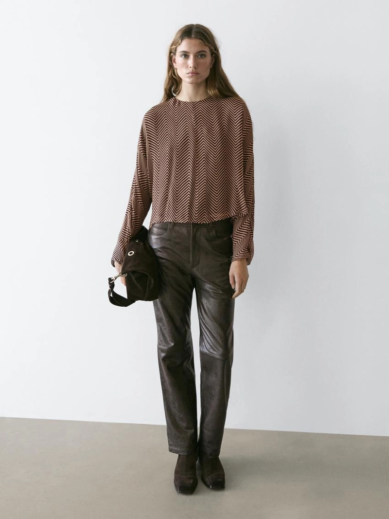 Блузка с геометрическим принтом