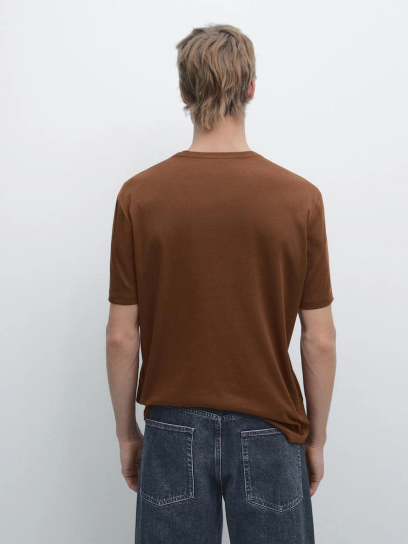 Футболка из хлопково-синтетической смеси с короткими рукавами