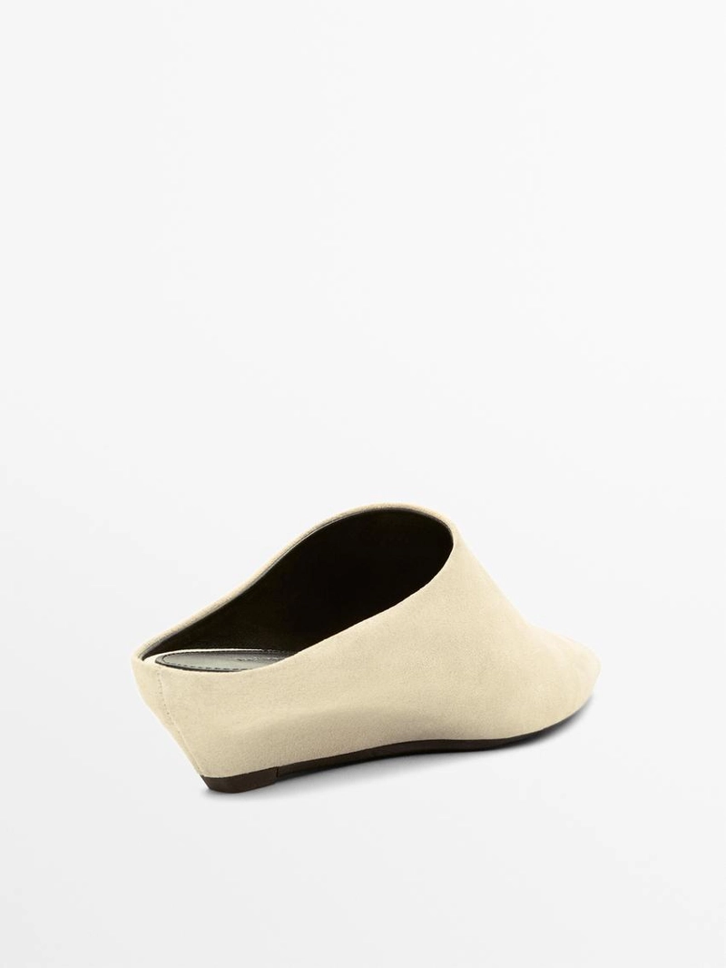 Мюли на шнуровке на танкетке