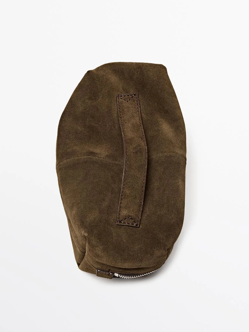 Кожаная косметичка из замши с молнией