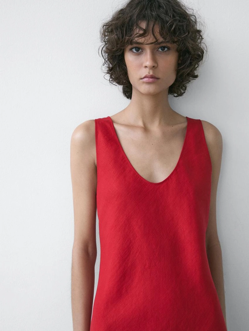 Сарафан из льна с тонкими бретелями