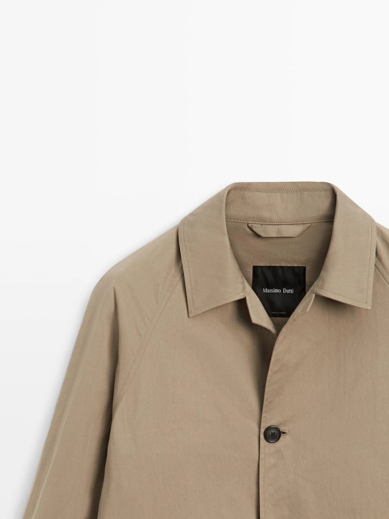 Легкое тренчкот с лацканами