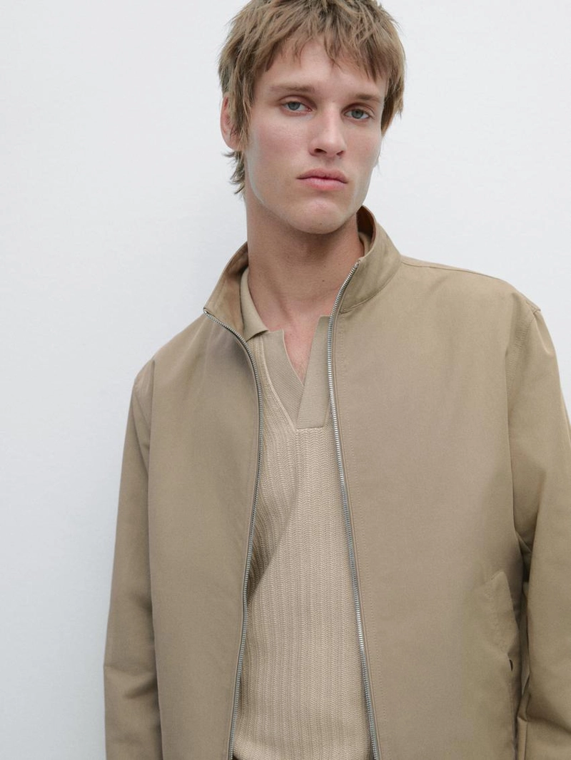 Куртка короткая легкая