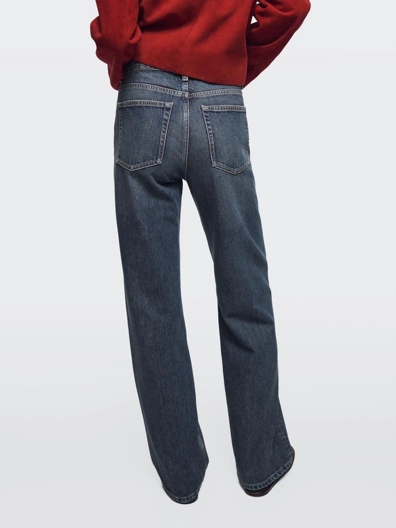 Джинсы с широкими штанинами средней посадки