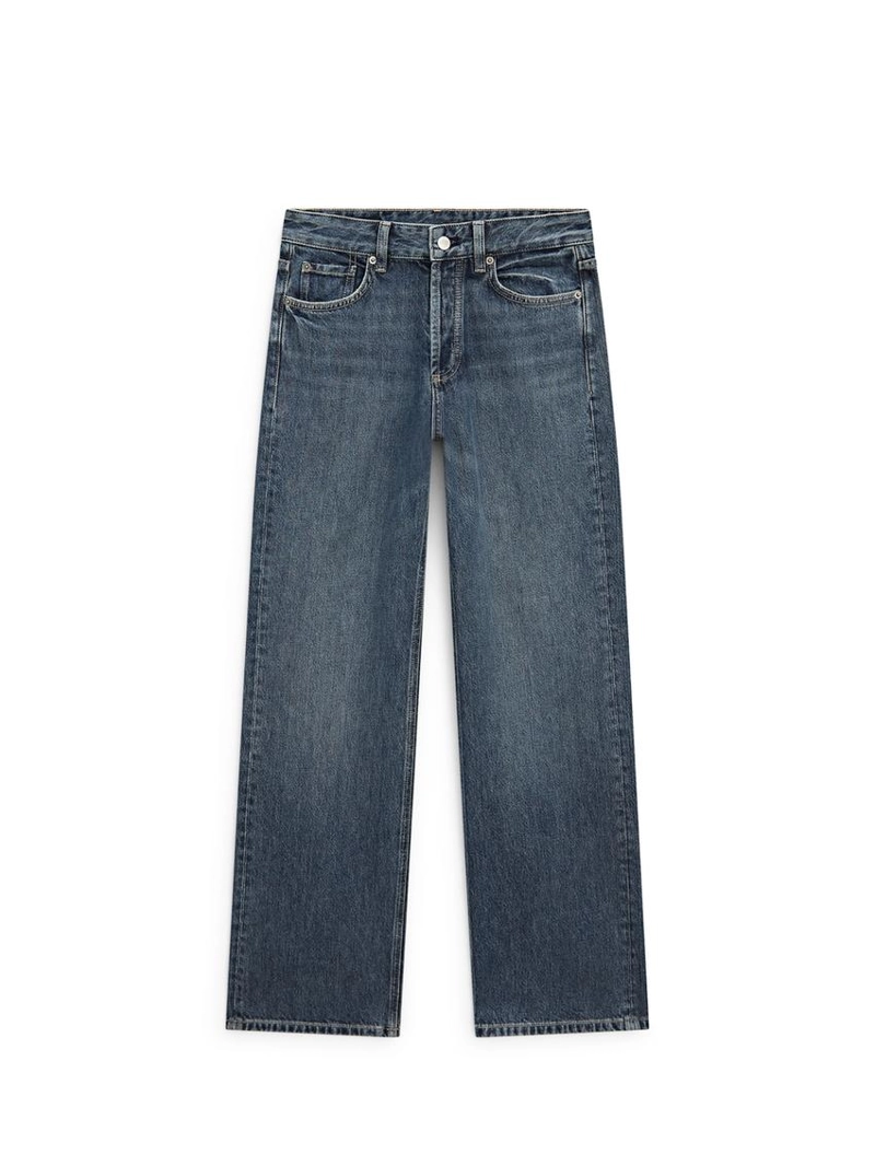 Джинсы с широкими штанинами средней посадки