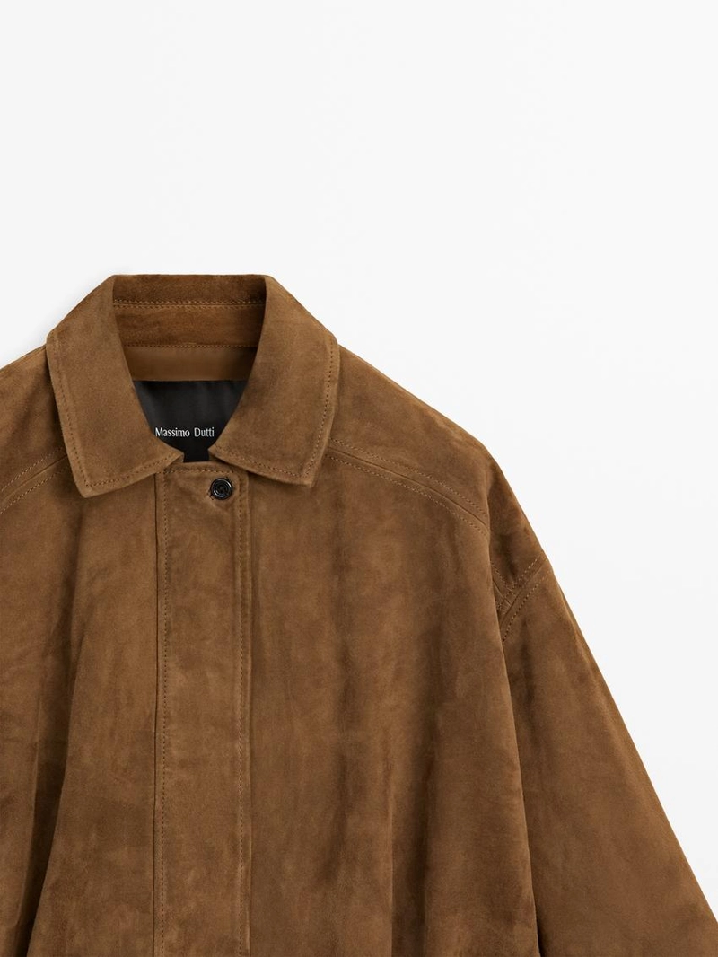 Короткая кожаная бомбер-куртка из замши