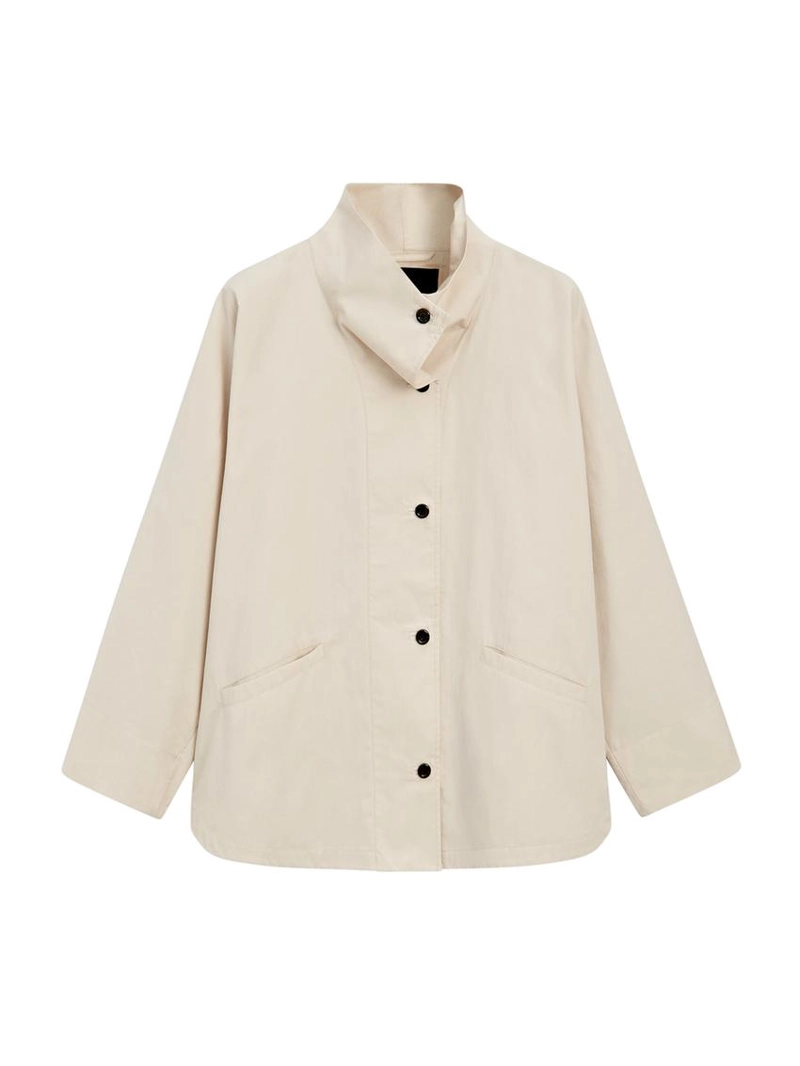 Куртка с деталями высокого воротника