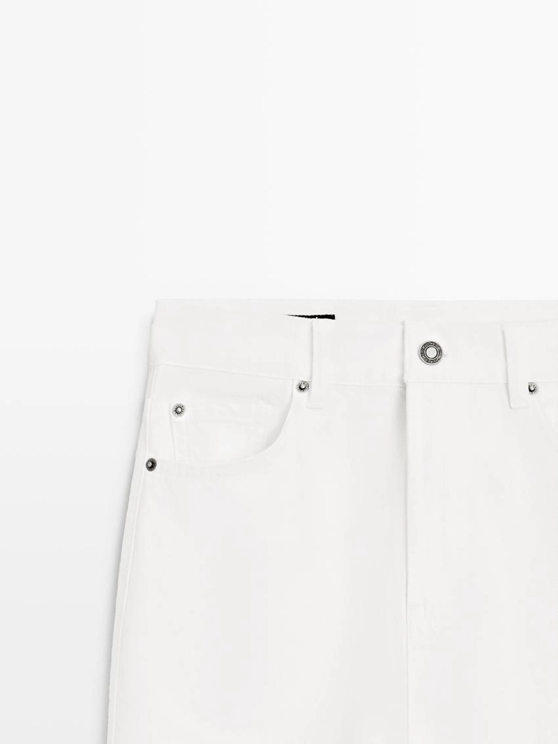 Джинсы прямого кроя