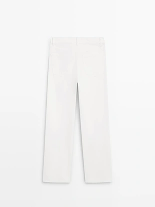 Джинсы прямого кроя- Заказать в России