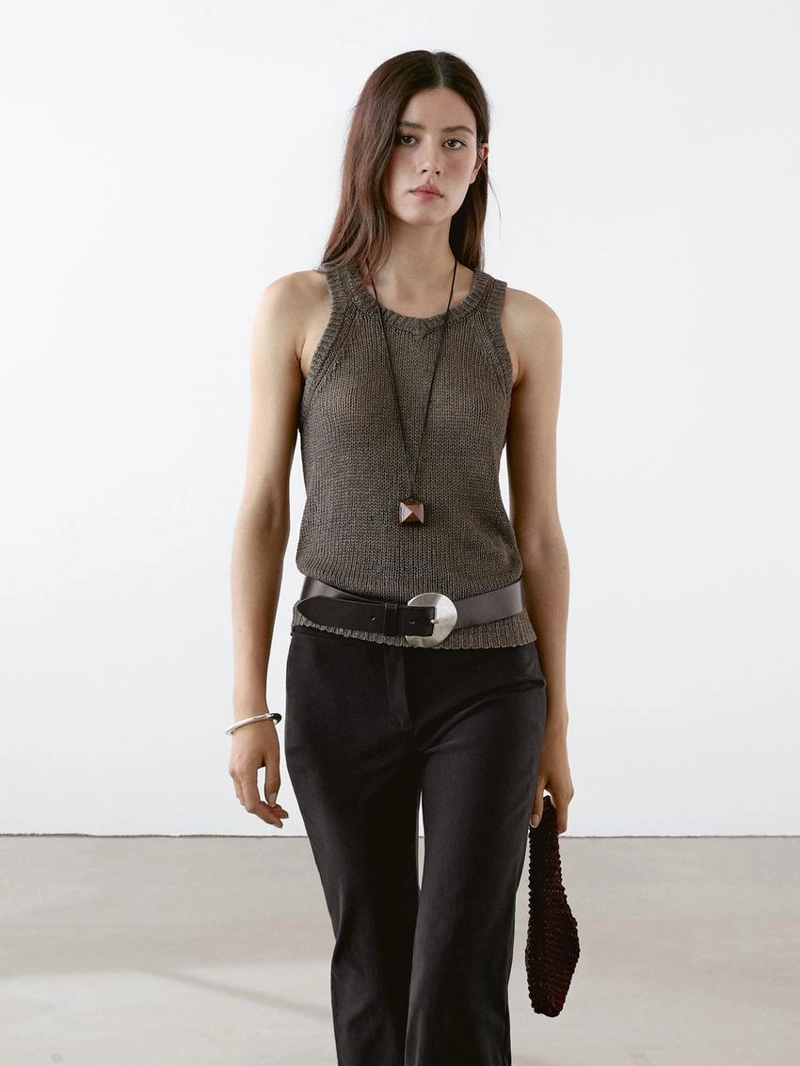 Вязаный топ из льна