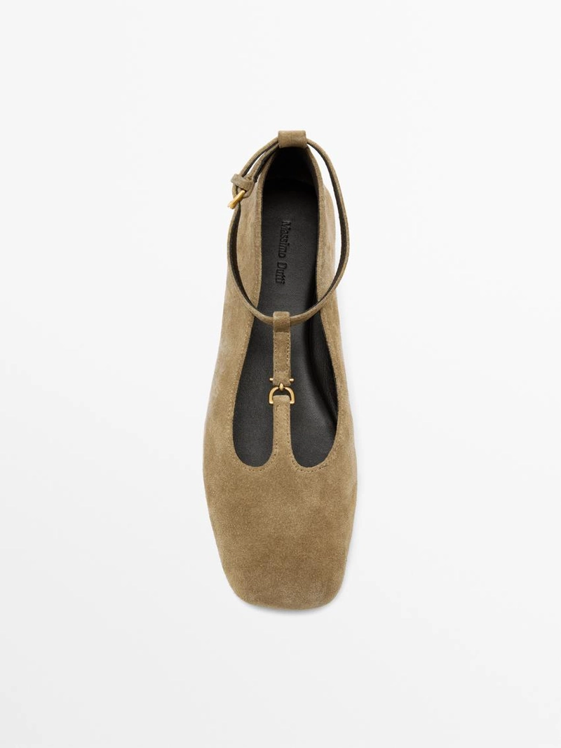 Туфли балерины из разделанной замши с ремешком на подъеме