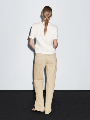 Джинсы из хлопка с широкими штанинами и средней посадкой- Заказать в России