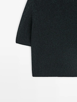 Трикотажный свитер с коротким рукавом- Заказать в России