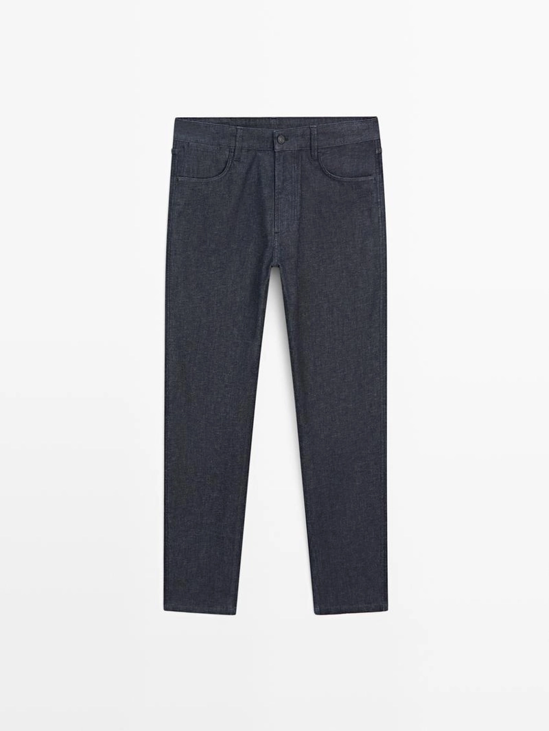 Джинсы легкого slim-fit с отбеленной отделкой