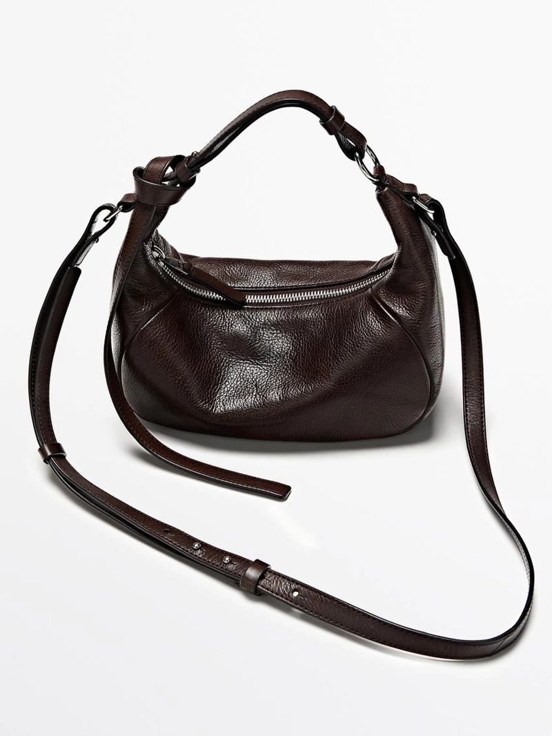 Сумка из натуральной кожи с металлической пряжкой