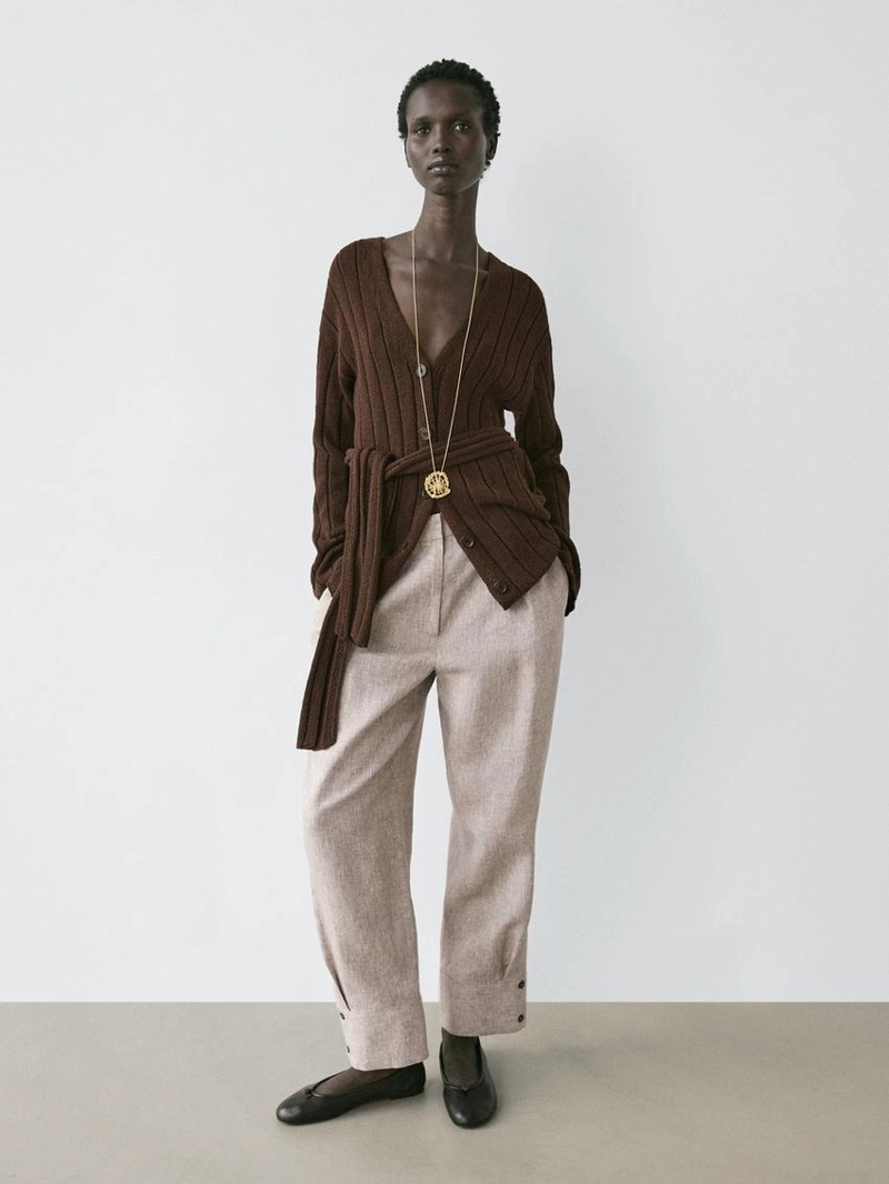 Брюки-костюм с деталью пряжки