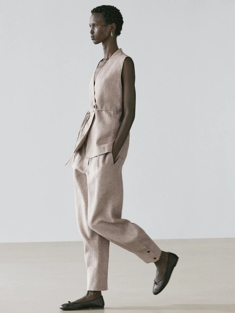 Жилет в стиле двубортного костюма